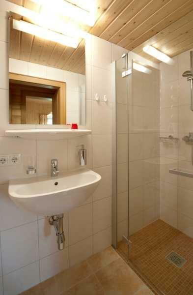 Haus Maria Ritter Apartment Schoppernau Luaran gambar
